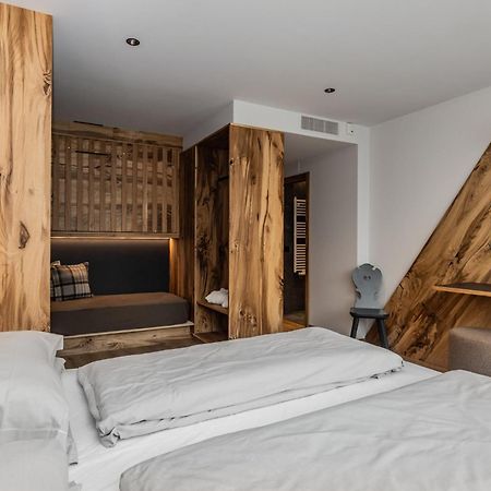 Hotel Sporting Ravelli Mezzana  Esterno foto