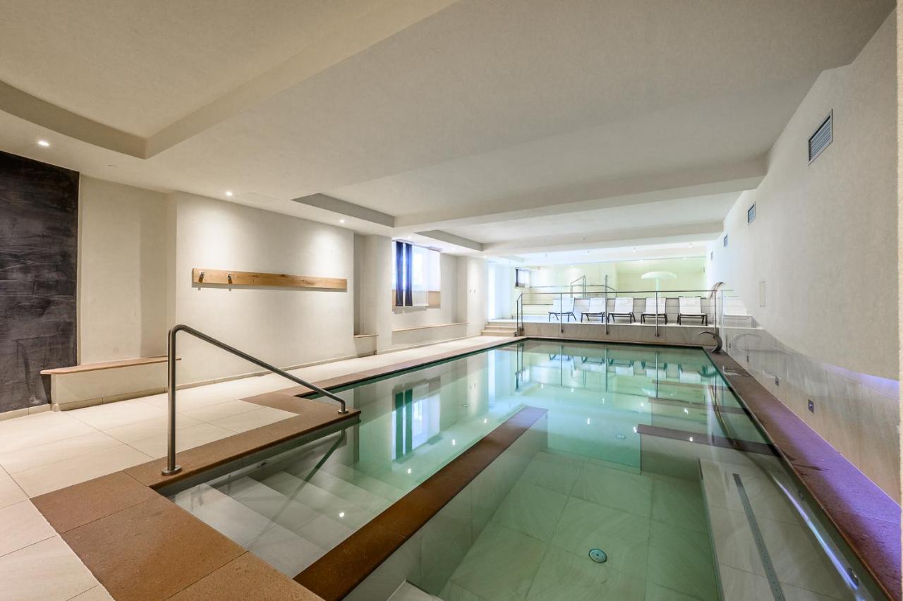 Hotel Sporting Ravelli Mezzana  Esterno foto
