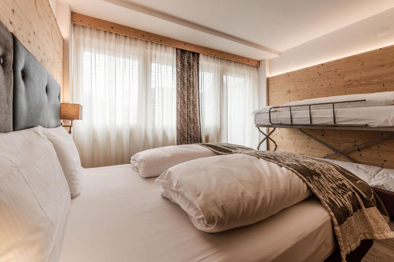 Hotel Sporting Ravelli Mezzana  Esterno foto