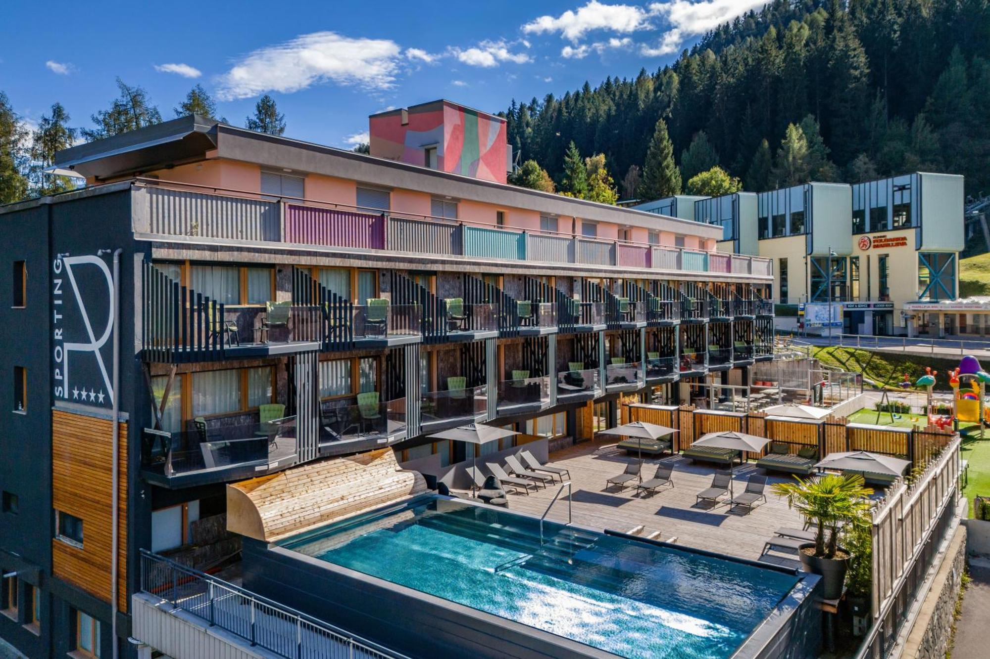Hotel Sporting Ravelli Mezzana  Esterno foto